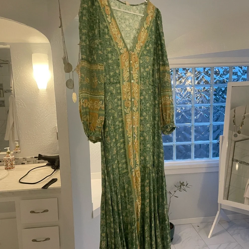 Spell Madame Peacock Gown - Picture 14 of 14